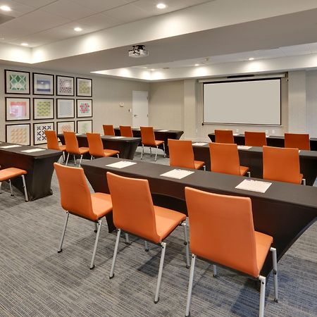 Holiday Inn Express & Suites Irving Conv Ctr - Las Colinas By Ihg Buitenkant foto