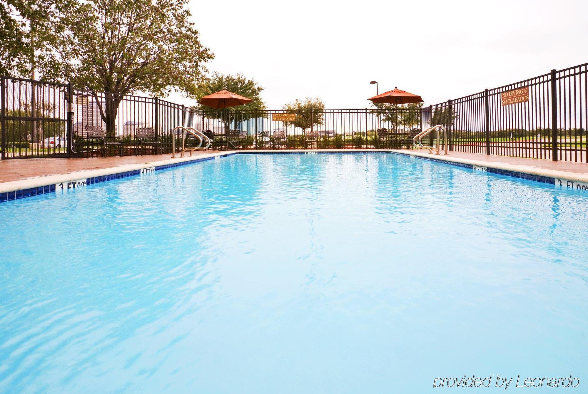 Holiday Inn Express & Suites Irving Conv Ctr - Las Colinas By Ihg Buitenkant foto