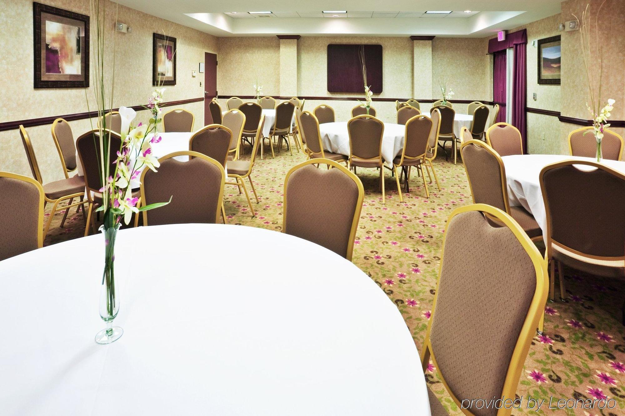 Holiday Inn Express & Suites Irving Conv Ctr - Las Colinas By Ihg Restaurant foto