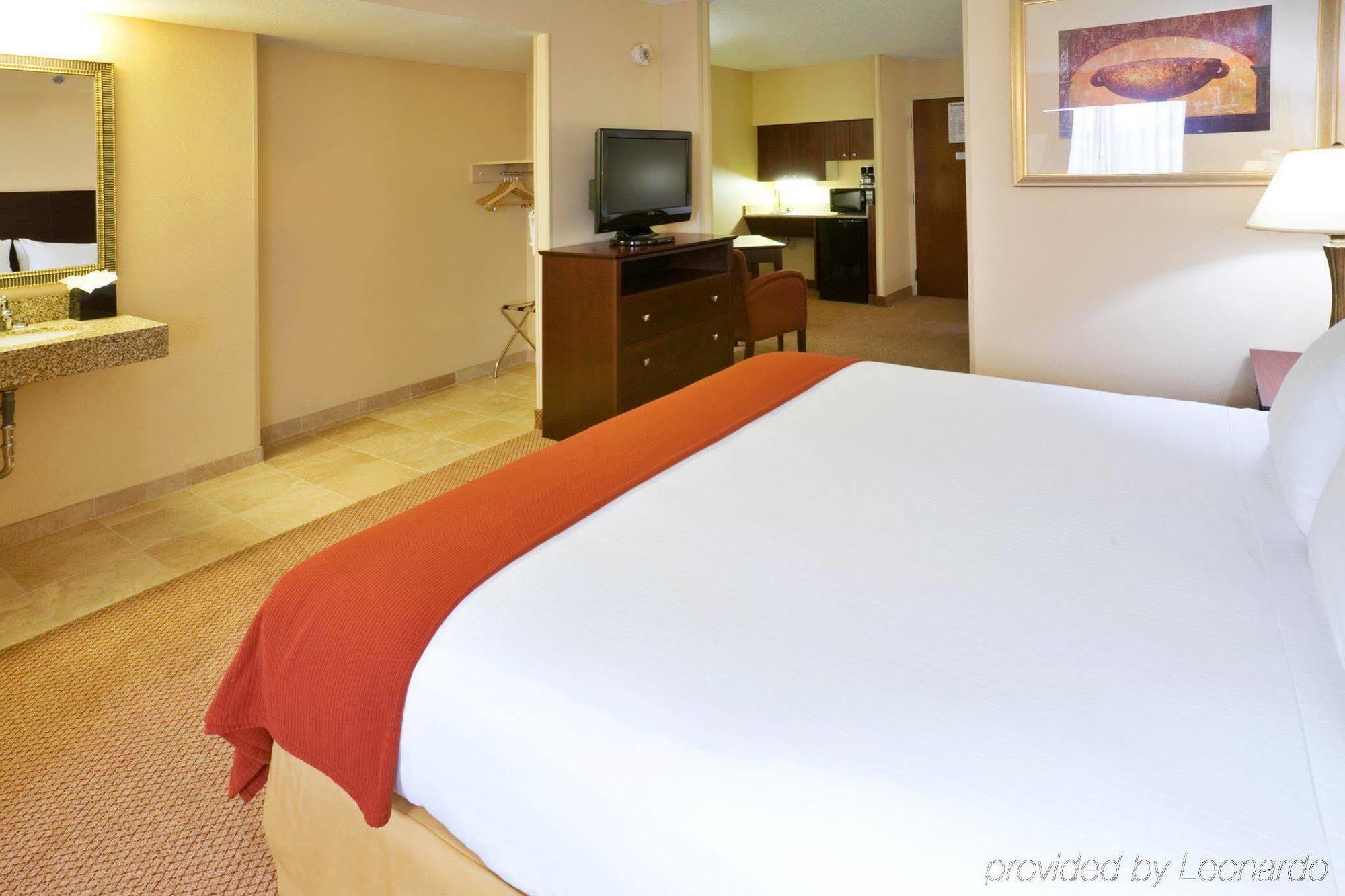 Holiday Inn Express & Suites Irving Conv Ctr - Las Colinas By Ihg Buitenkant foto