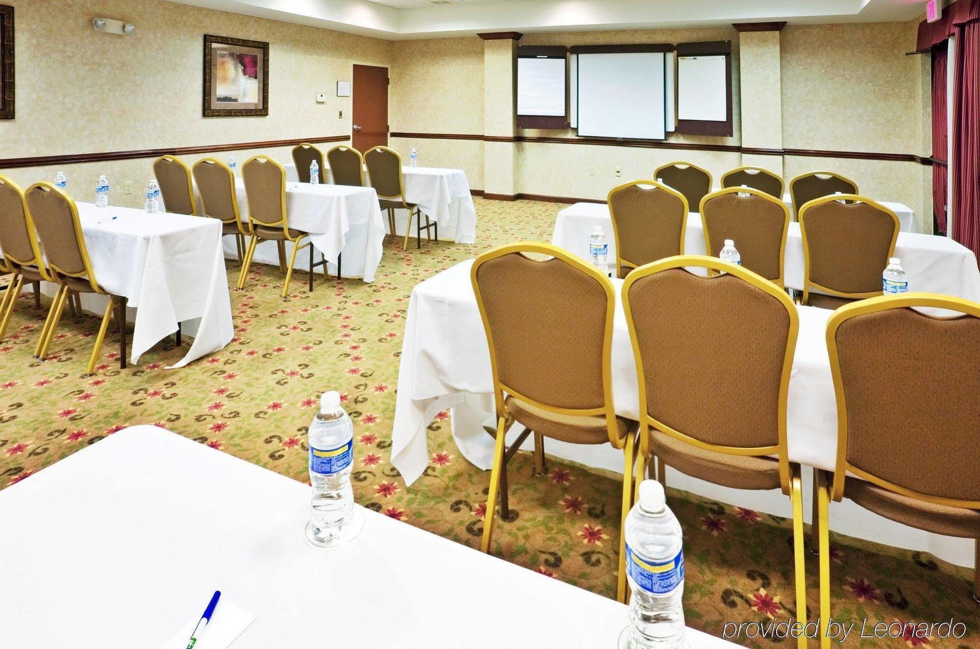 Holiday Inn Express & Suites Irving Conv Ctr - Las Colinas By Ihg Faciliteiten foto